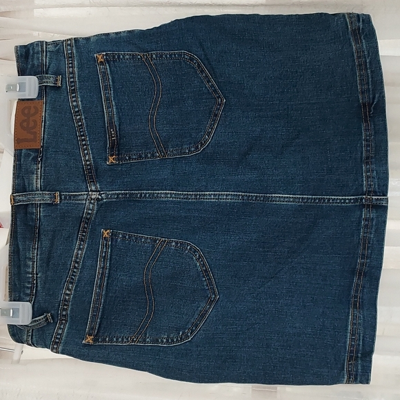 Lee midrise jean skort 6 - Picture 2 of 4